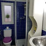 Pansiyon Privada A 1500 Metros De La Playa Valensiya
