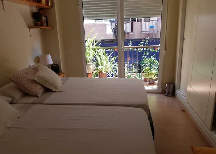 Privada A 1500 Metros De La Playa בית אירוח ולנסיה